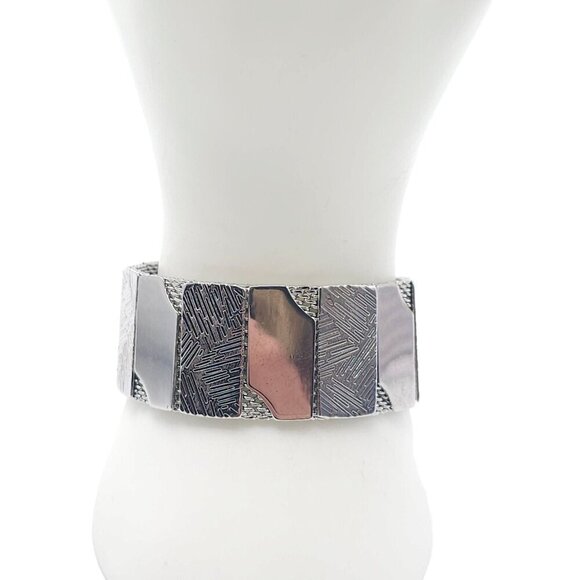 Glossy Textured Panels Mesh Bangle Bracelet Clasp Silver Tone Vintage - Picture 1 of 6